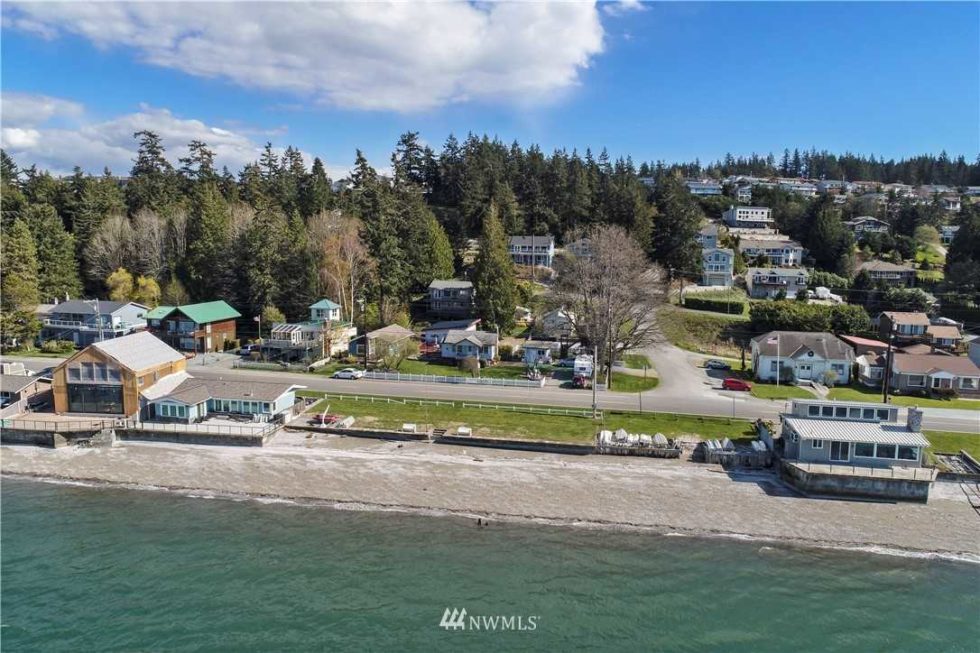 Featured Homes for Sale » Camano Island Real Estate